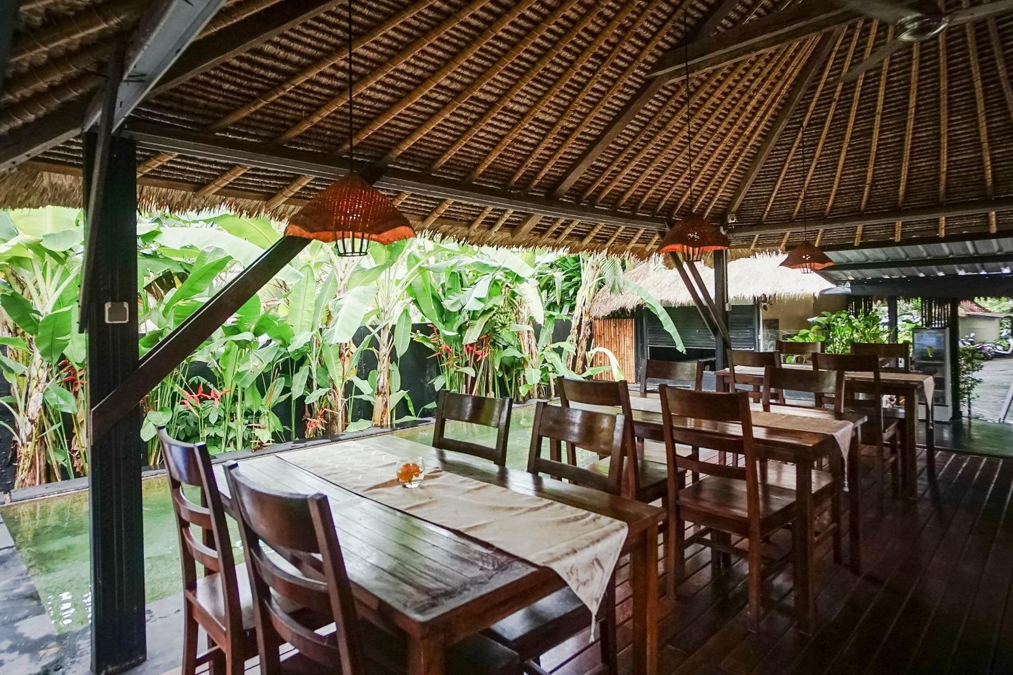 Kampung 168 Hotell Jimbaran Eksteriør bilde